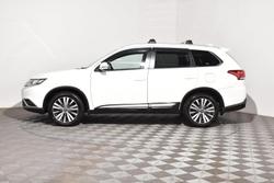 2020 Mitsubishi Outlander LS