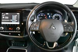 2020 Mitsubishi Outlander LS