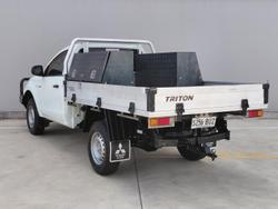 2017 Mitsubishi Triton GLX MQ MY18 4X4 Dual Range White