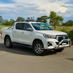 2019 Toyota Hilux SR5