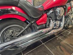 2010 Kawasaki VULCAN 900 (VN900) CLASSIC RED