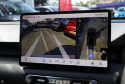 2025 MG MGS5 EV Essence 62 ZS3EM MY25 Champagne Gold