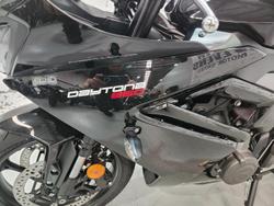 2026 Triumph Daytona 660 LAMS Daytona Black