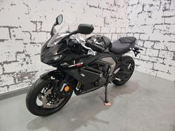 2026 Triumph Daytona 660 LAMS Daytona Black