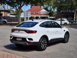 2023 Renault Arkana Zen