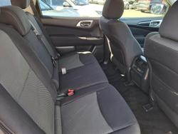 2017 Nissan Pathfinder ST