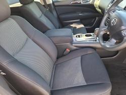 2017 Nissan Pathfinder ST