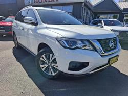 2017 Nissan Pathfinder ST