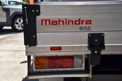 2022 Mahindra PIK-UP S6+