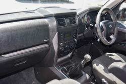 2022 Mahindra PIK-UP S6+