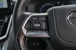 2025 Toyota Landcruiser VX