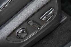 2025 Toyota Landcruiser VX