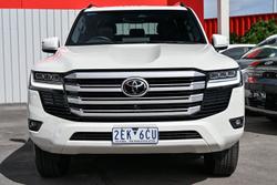 2025 Toyota Landcruiser VX