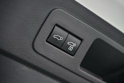 2025 Toyota Landcruiser VX