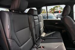 2025 Toyota Landcruiser VX