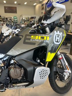 2025 HUSQVARNA NORDEN 901 EXPEDITION Storm Grey