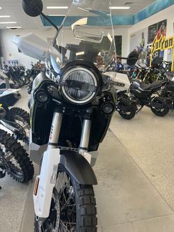 2025 HUSQVARNA NORDEN 901 EXPEDITION Storm Grey