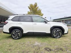 2025 Subaru Forester Hybrid S6 MY26 AWD Crystal White