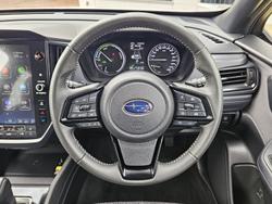 2025 Subaru Forester Hybrid S6 MY26 AWD Crystal White