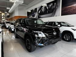 2026 Nissan Patrol Warrior Y62 MY26 4X4 Dual Range Black Obsidian