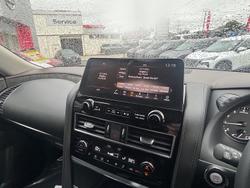 2026 Nissan Patrol Warrior Y62 MY26 4X4 Dual Range Black Obsidian