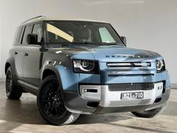 2022 Land Rover Defender 110 D300 SE