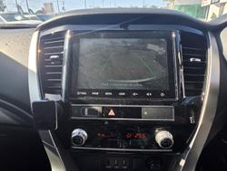 2022 Mitsubishi Pajero Sport GLX