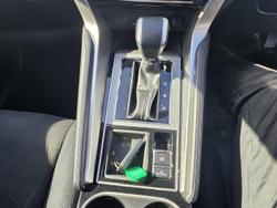 2022 Mitsubishi Pajero Sport GLX