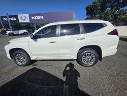 2022 Mitsubishi Pajero Sport GLX