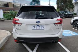 2025 Subaru Forester 2.5i