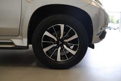 2017 Mitsubishi Pajero Sport Exceed