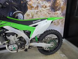 2018 Kawasaki KX450F GREEN