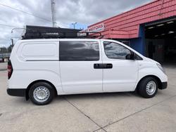 2018 Hyundai iLoad TQ3-V Series II MY18 Creamy White