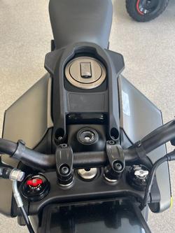 2025 HUSQVARNA SVARTPILEN 401 VELOCITY GREY