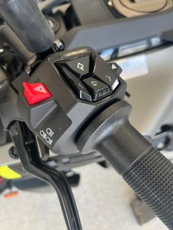 2025 HUSQVARNA SVARTPILEN 401 VELOCITY GREY