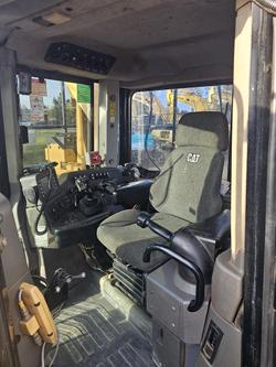 2010 CAT D8t