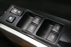 2023 Mitsubishi Pajero Sport GLS