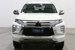 2023 Mitsubishi Pajero Sport GLS