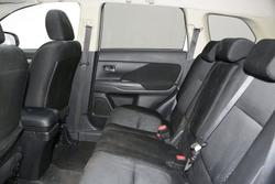 2017 Mitsubishi Outlander LS