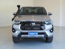 2023 Toyota Hilux SR5