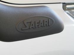 2023 Toyota Hilux SR5