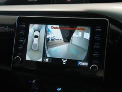 2023 Toyota Hilux SR5