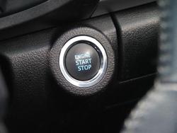 2023 Toyota Hilux SR5