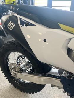 2026 HUSQVARNA FE250 WHITE