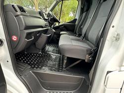 2024 Renault Master Pro 110kW
