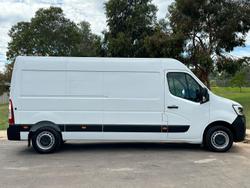 2024 Renault Master Pro 110kW