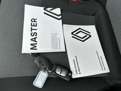 2024 Renault Master Pro 110kW