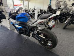 2013 Suzuki GSX-R1000 GSX-R Blue