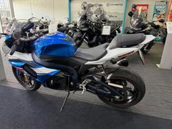 2013 Suzuki GSX-R1000 GSX-R Blue
