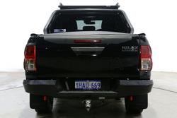 2020 Toyota Hilux Rugged X